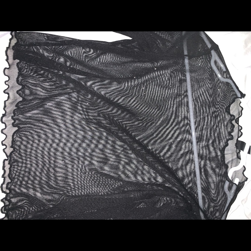 BLACK MESH SPARKLED TOP - Picture 2 of 5